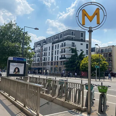 Maison Donizetti Avec Jardin Et Parking - Proche Metro Holiday home