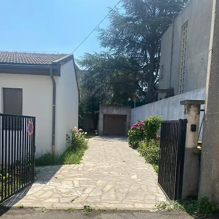Maison Donizetti Avec Jardin Et Parking - Proche Metro Holiday home Vitry-sur-Seine